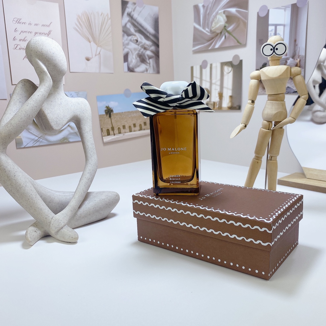 Jo Malone perfume
